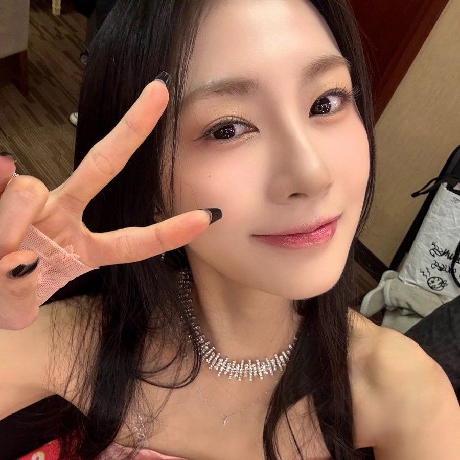 Behind-the-scenes cut of Oh Hayoung (Apink)