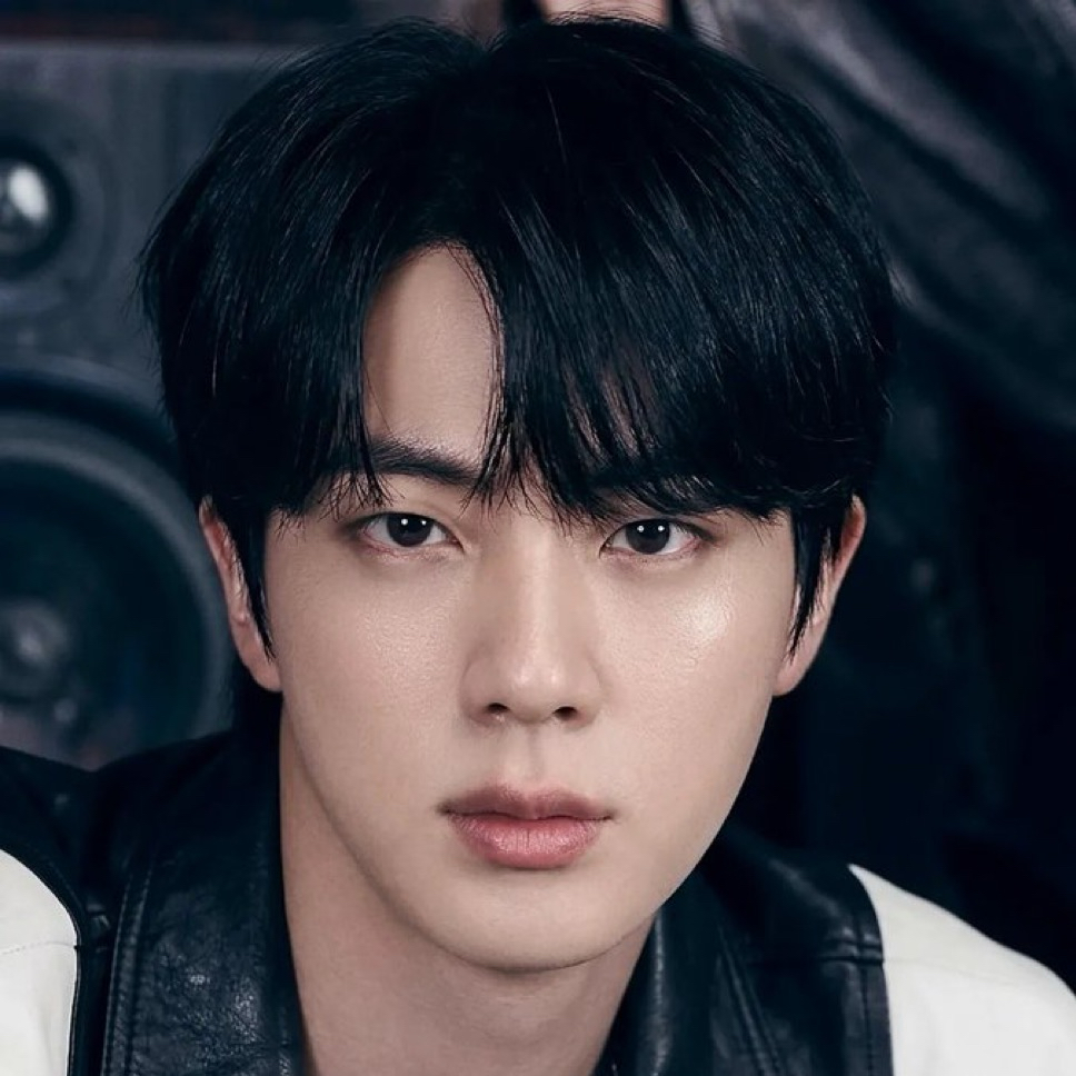 진 (방탄소년단) 최근 활동샷