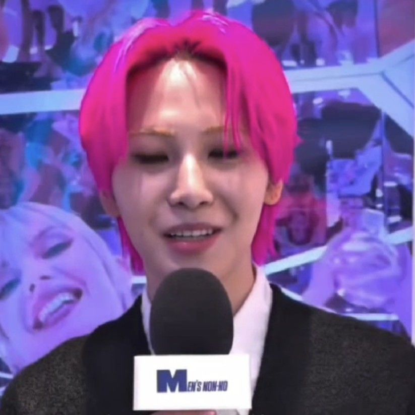 Recent activity shot of Kawashiri Ren (JO1)