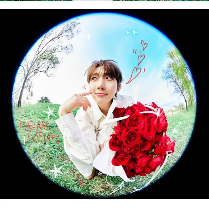 Recent activity shot of Hui (PENTAGON)