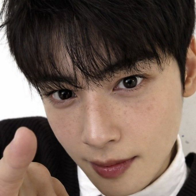 Behind-the-scenes cut of Eunwoo (ASTRO)