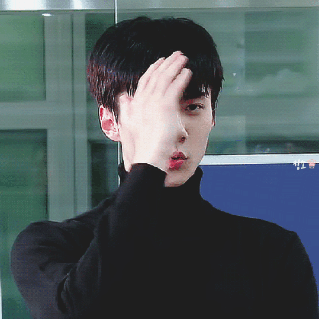 世勳 (EXO)的幕後花絮