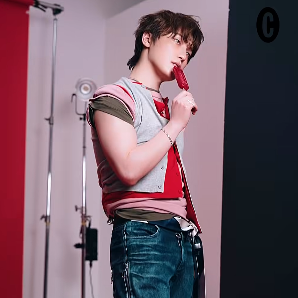 Latest photo of Dino (SEVENTEEN)