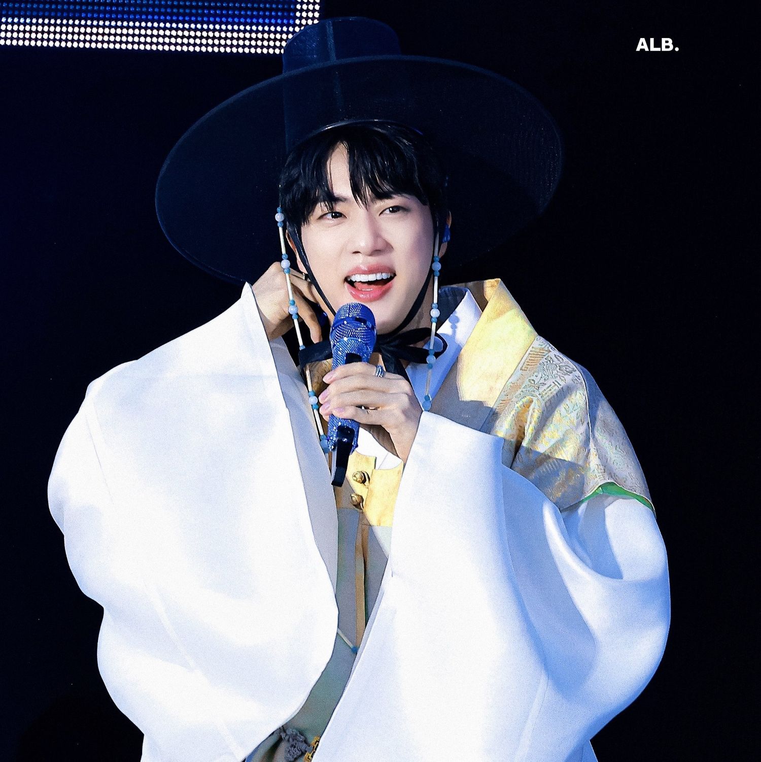 Potret di balik layar Jin (BTS)