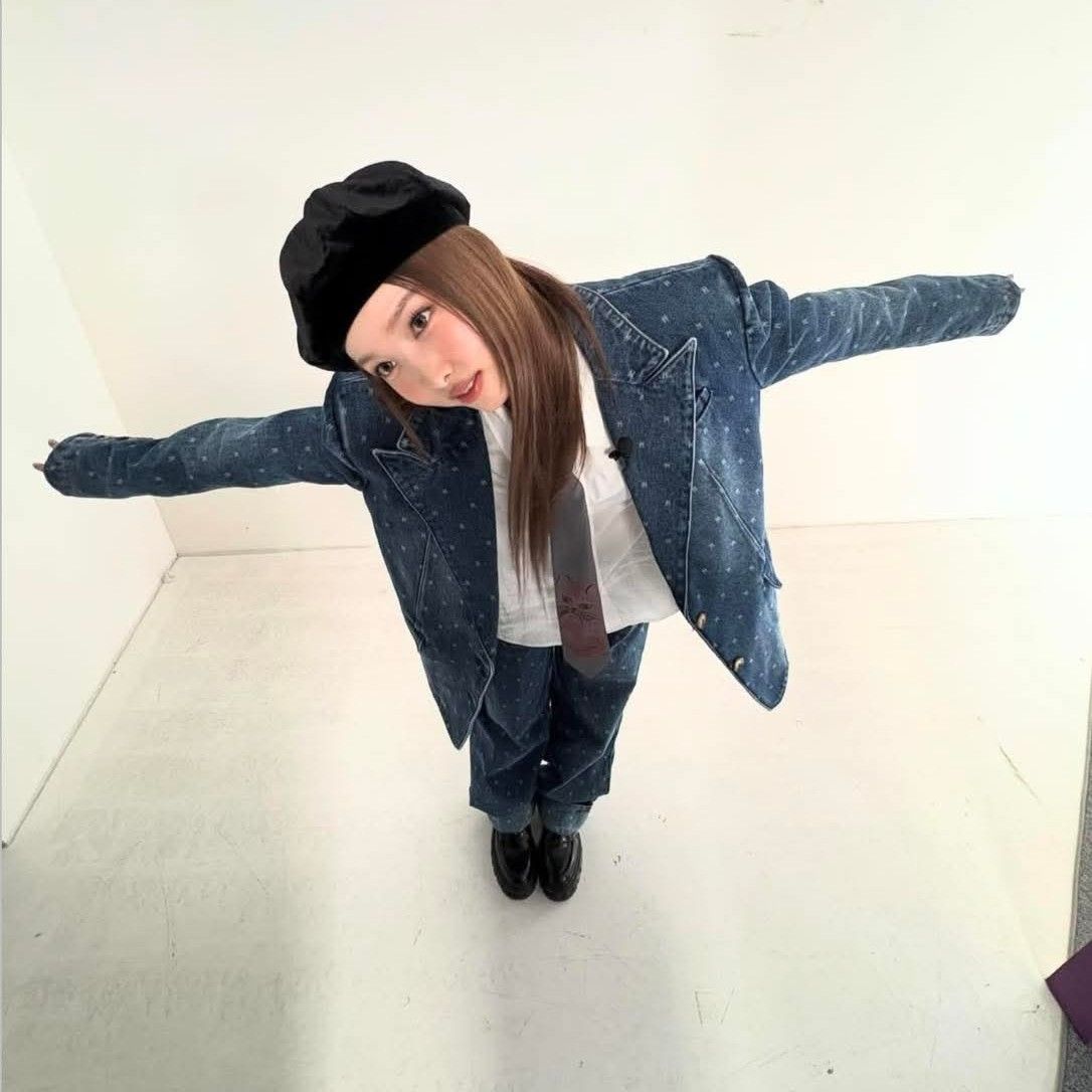 Behind-the-scenes cut of Nayeon (TWICE)