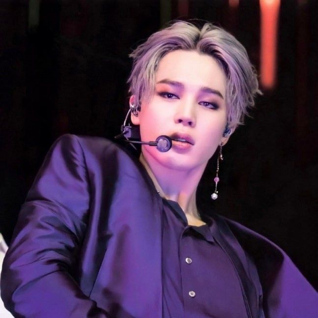 Foto aktivitas terbaru Jimin (BTS)