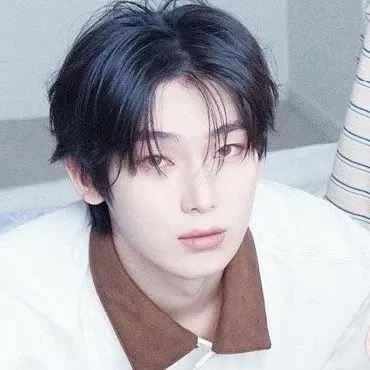 선우 (ENHYPEN)의 비하인드 컷