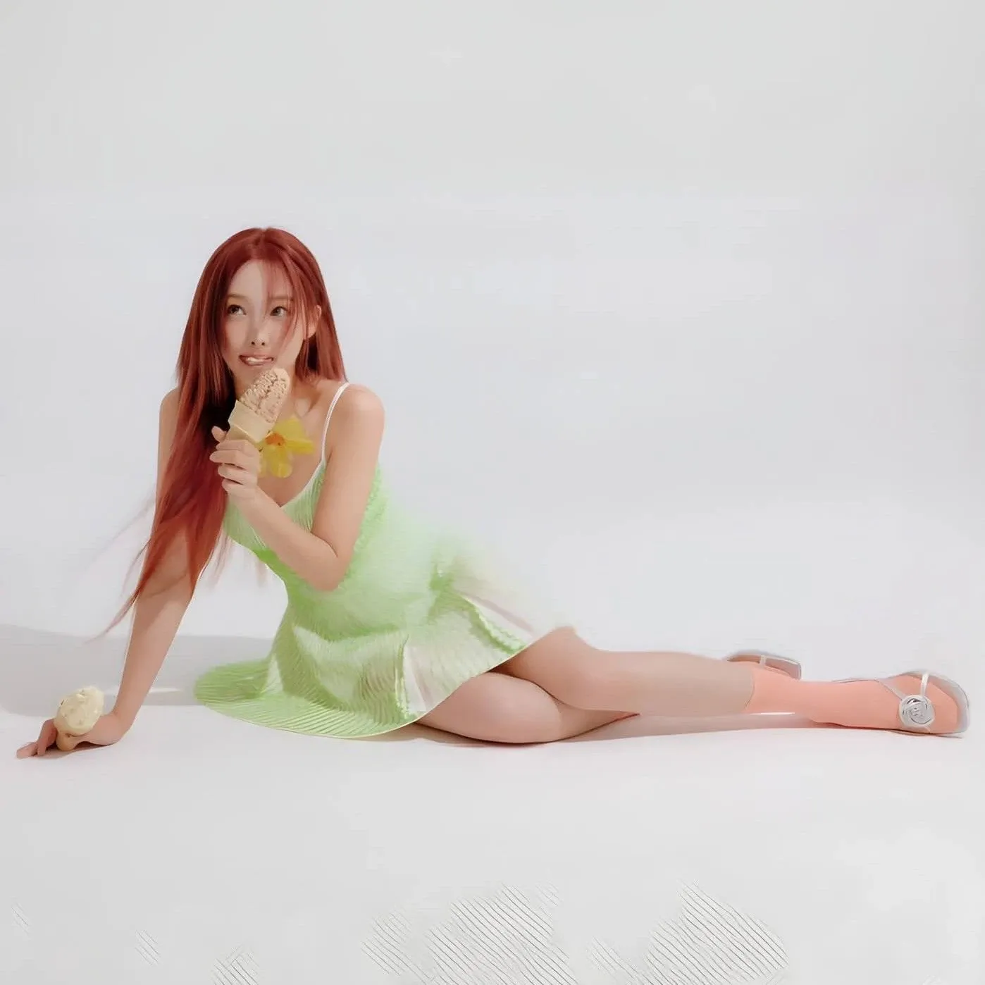 Latest photo of TWICE