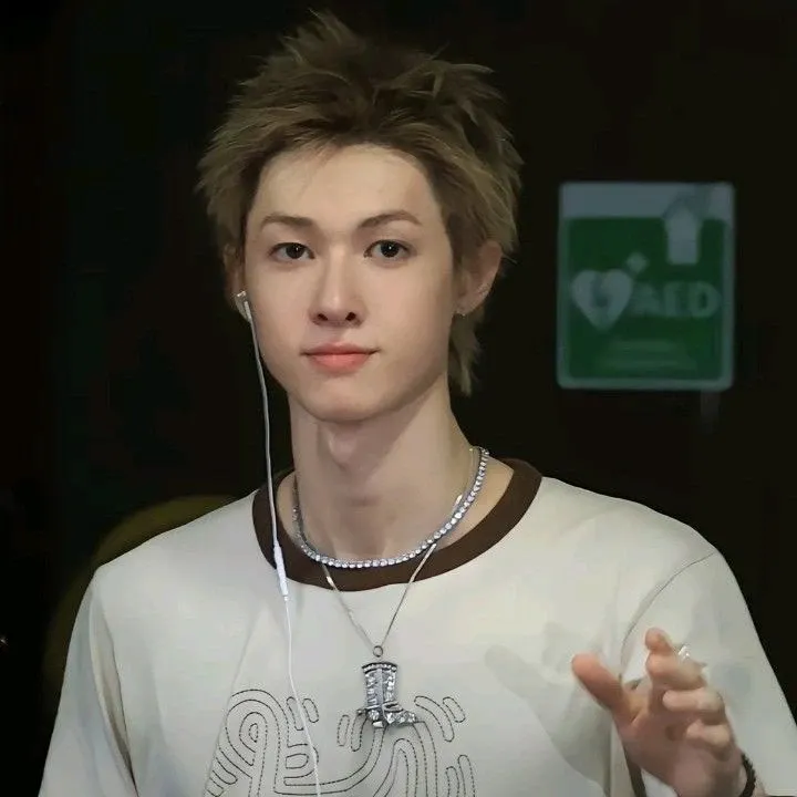 Recent activity shot of Martin (CORTIS)