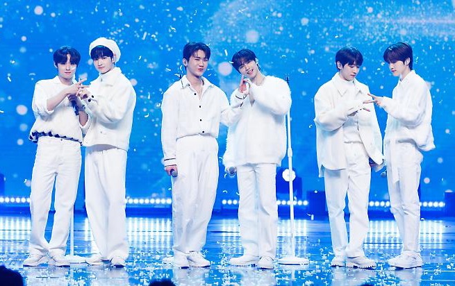 Today’s hot picks from the 자유게시판 community