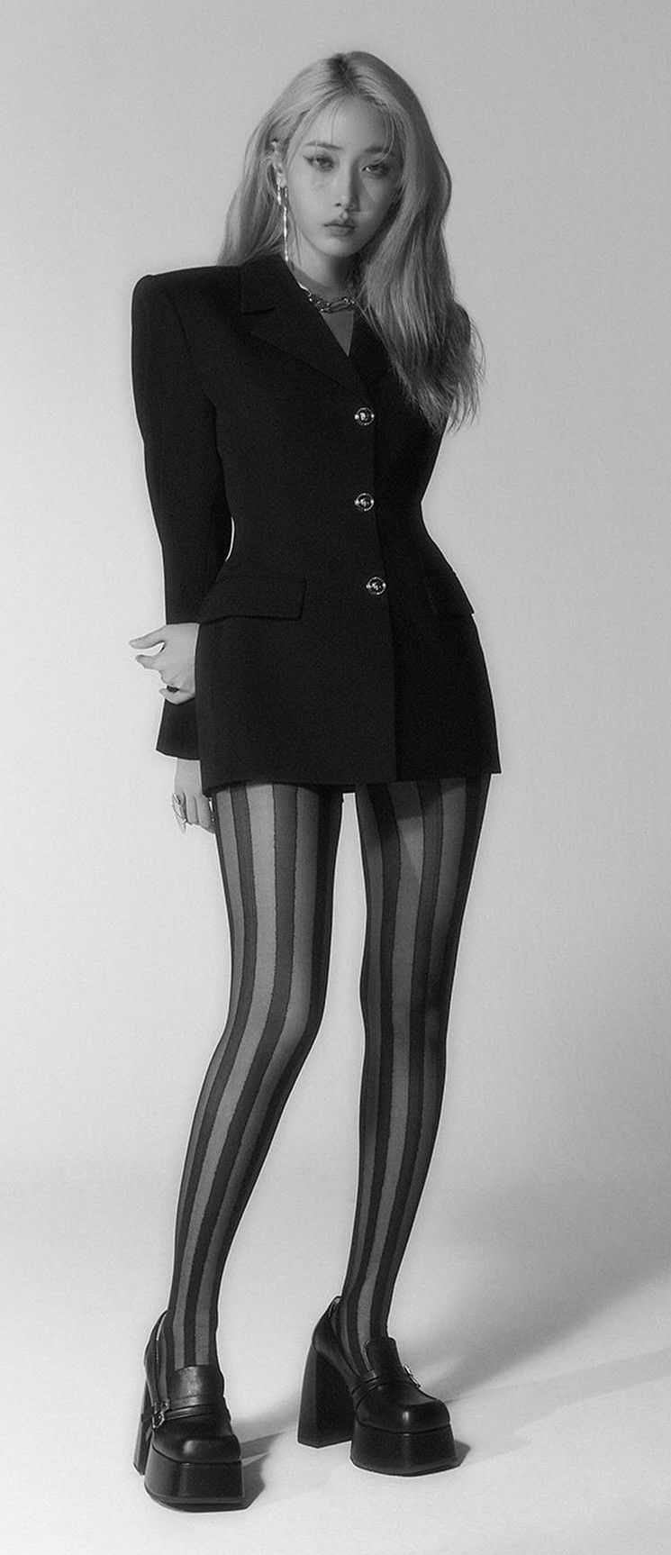 신비_VIVIZ