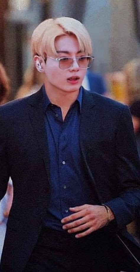 Fandom-recommended wallpaper image of Jungkook (BTS)