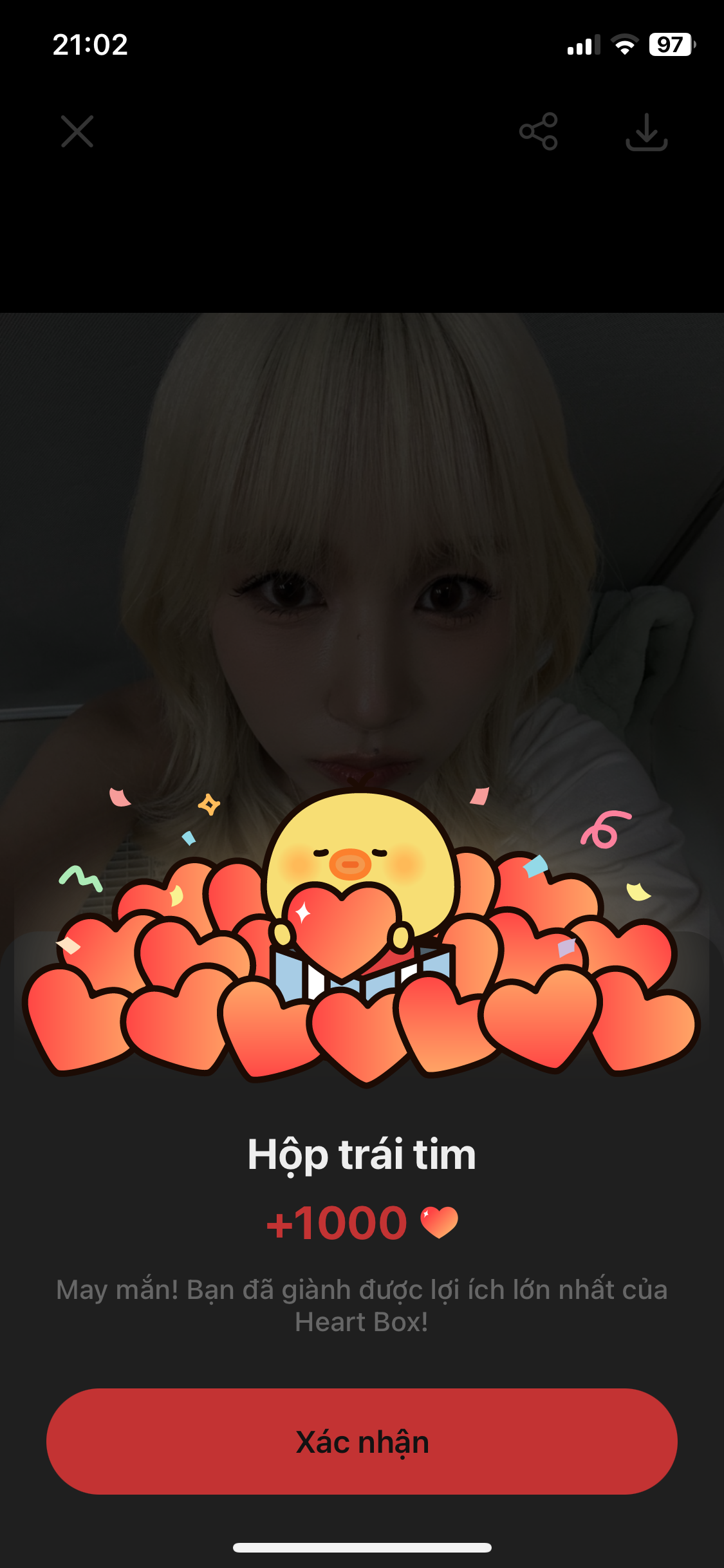 Today's most popular wallpaper in the HANNI (NewJeans) community