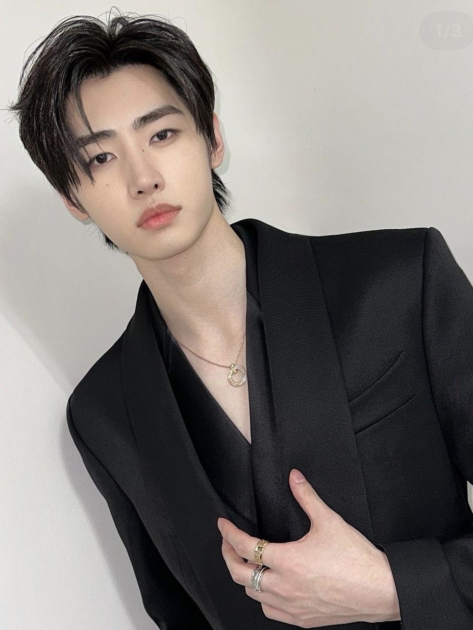 성훈 (ENHYPEN)의 비하인드 컷