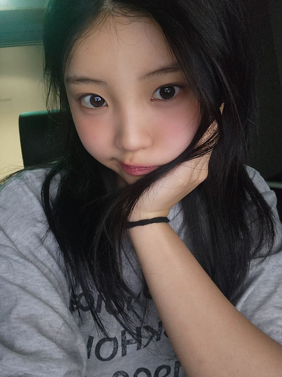 Fan-made special wallpaper for Wonhee (ILLIT)