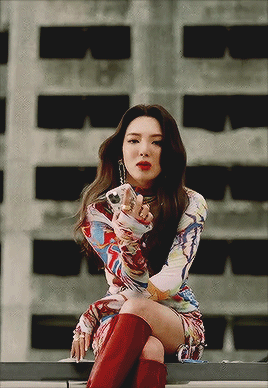 Latest photo of Hyoyeon (Girls' Generation)