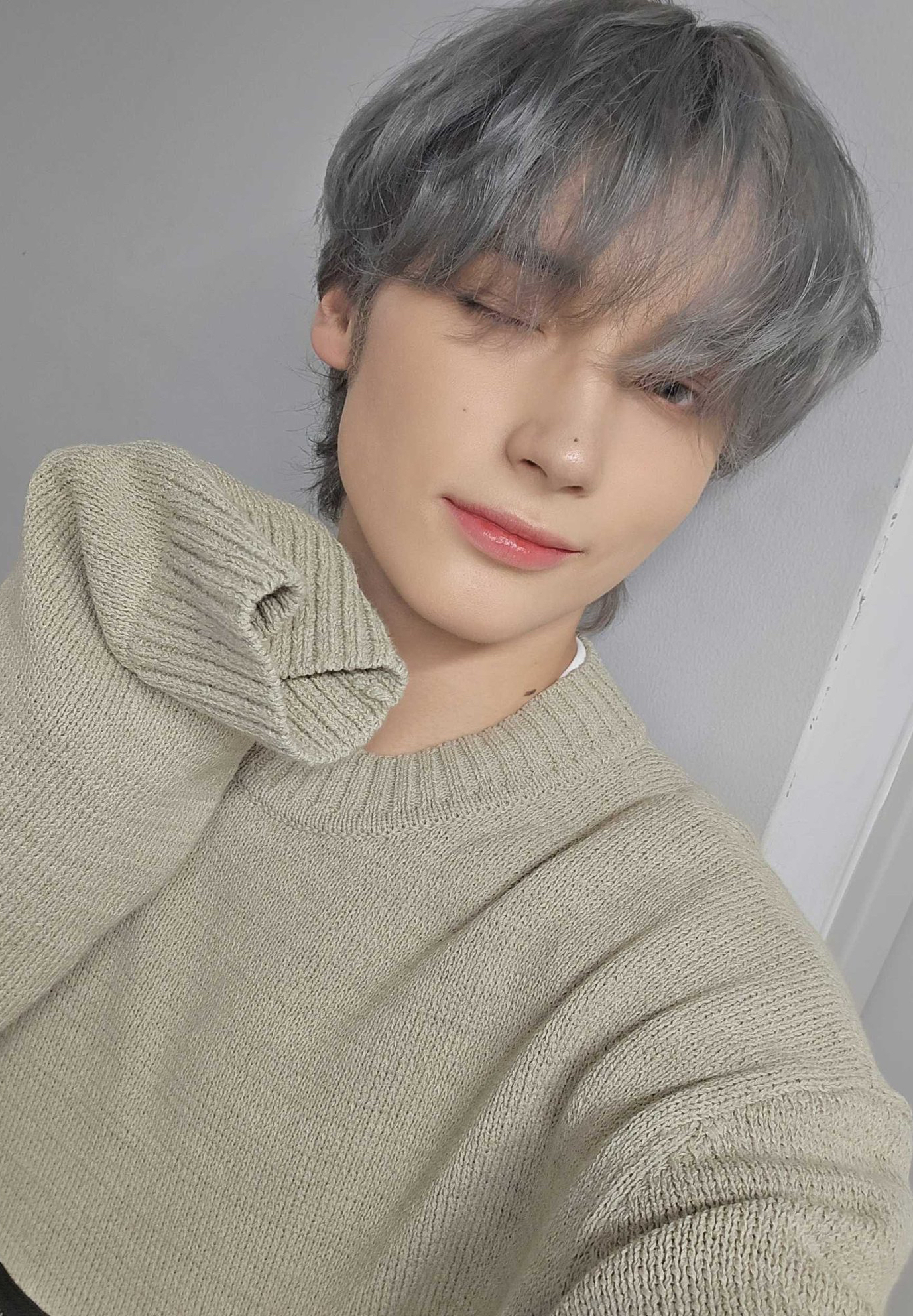 Behind-the-scenes cut of HueningKai (TOMORROW X TOGETHER)