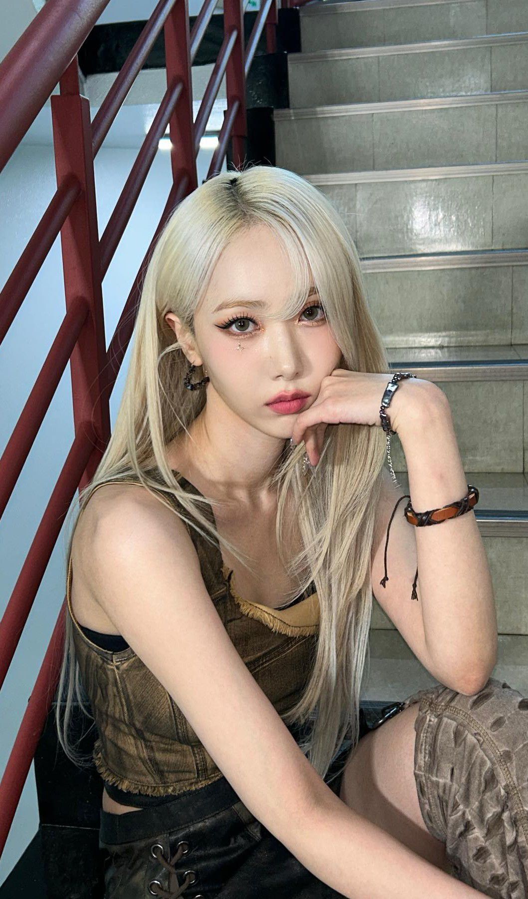 Today's most popular wallpaper in the SinB (GFRIEND, VIVIZ) community