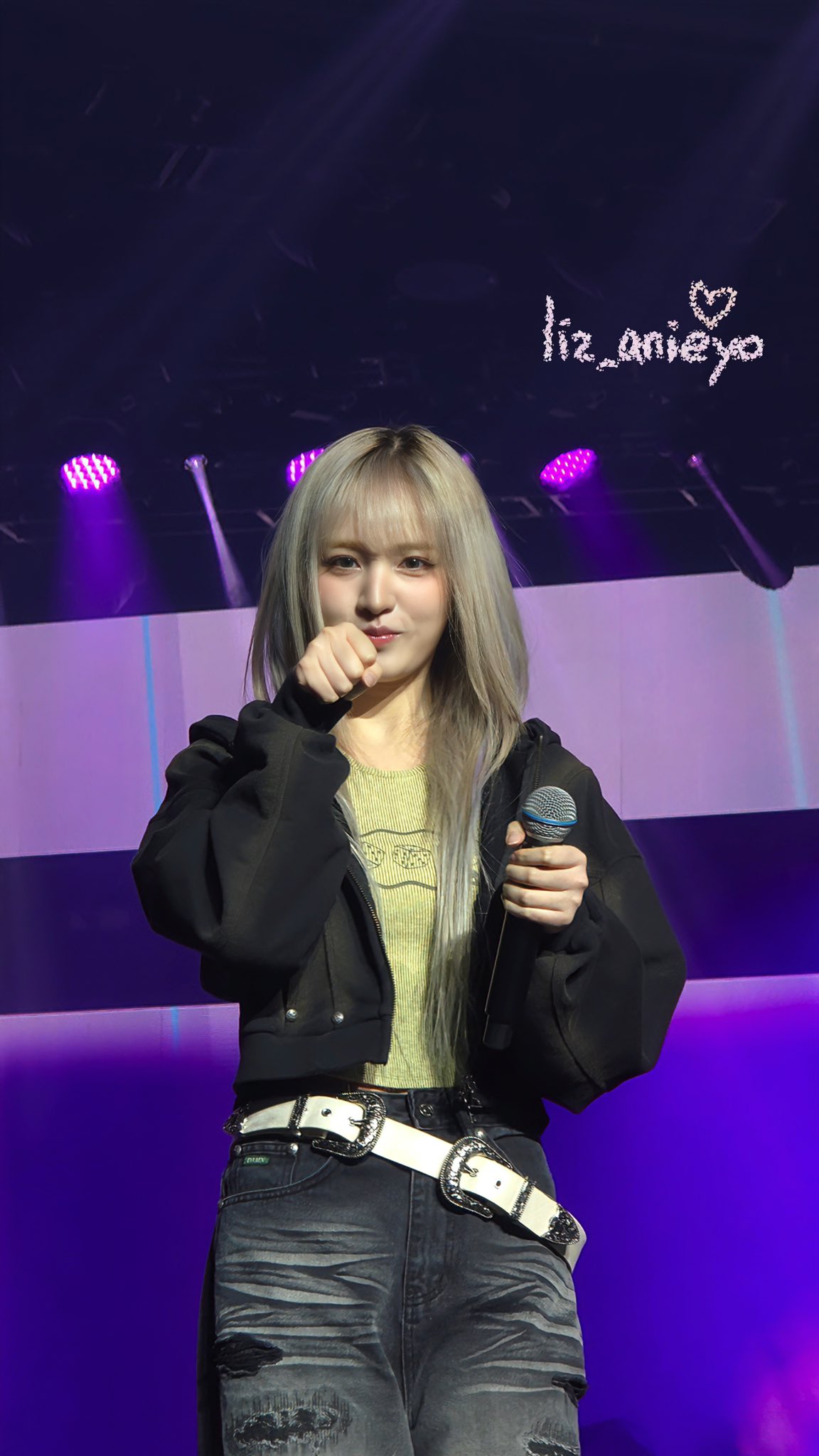 The most beloved wallpaper among LIZ (IVE)'s fans