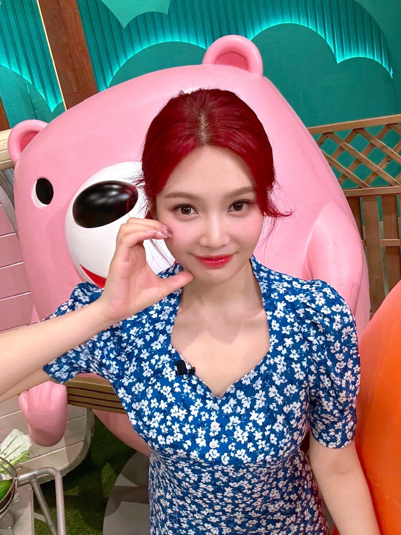 Behind-the-scenes cut of Joy (Red Velvet)