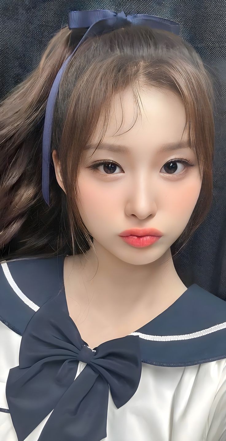 설윤 (NMIXX) 커뮤니티에서 인기있는 오늘의 배경화면
