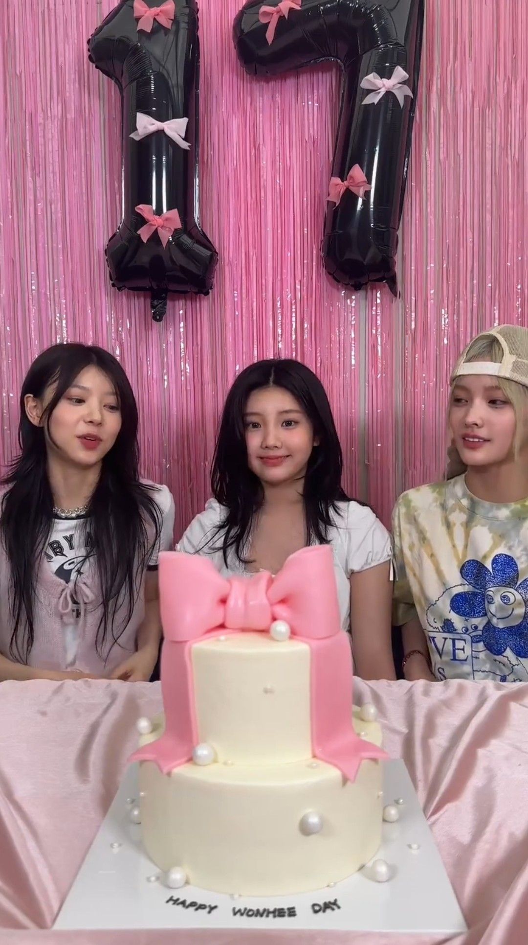 The most beloved wallpaper among Wonhee (ILLIT)'s fans