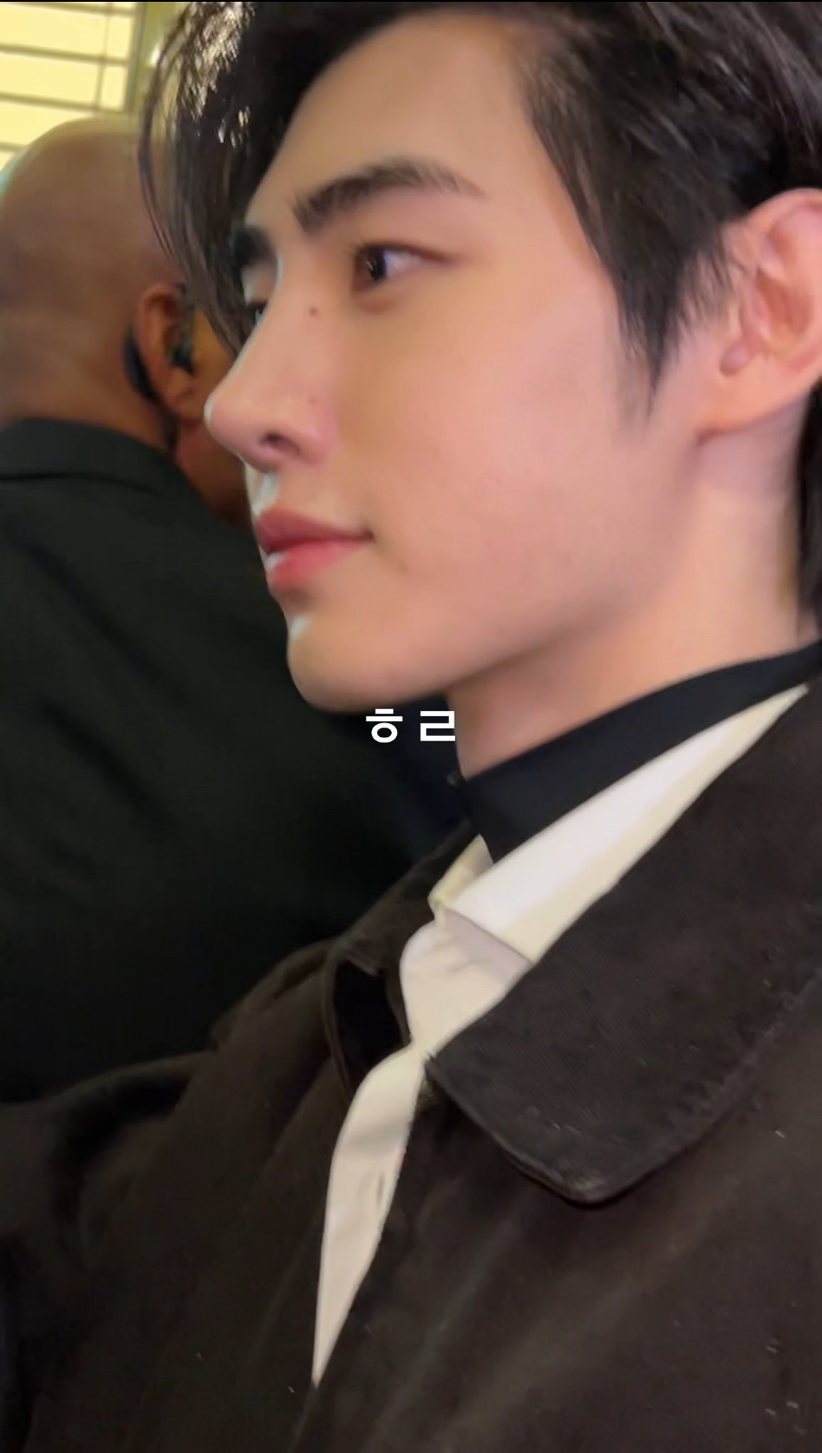 Latest photo of Sunghoon (ENHYPEN)