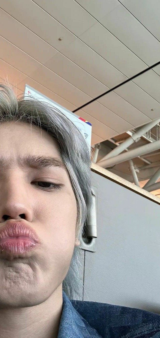 Today's most popular wallpaper in the Taeyong (NCT 127) community