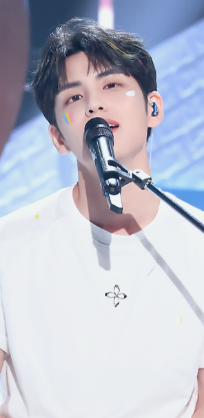 The most beloved wallpaper among Wonpil (DAY6)'s fans