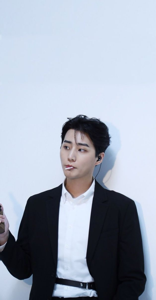 Today's most popular wallpaper in the Young K (DAY6) community