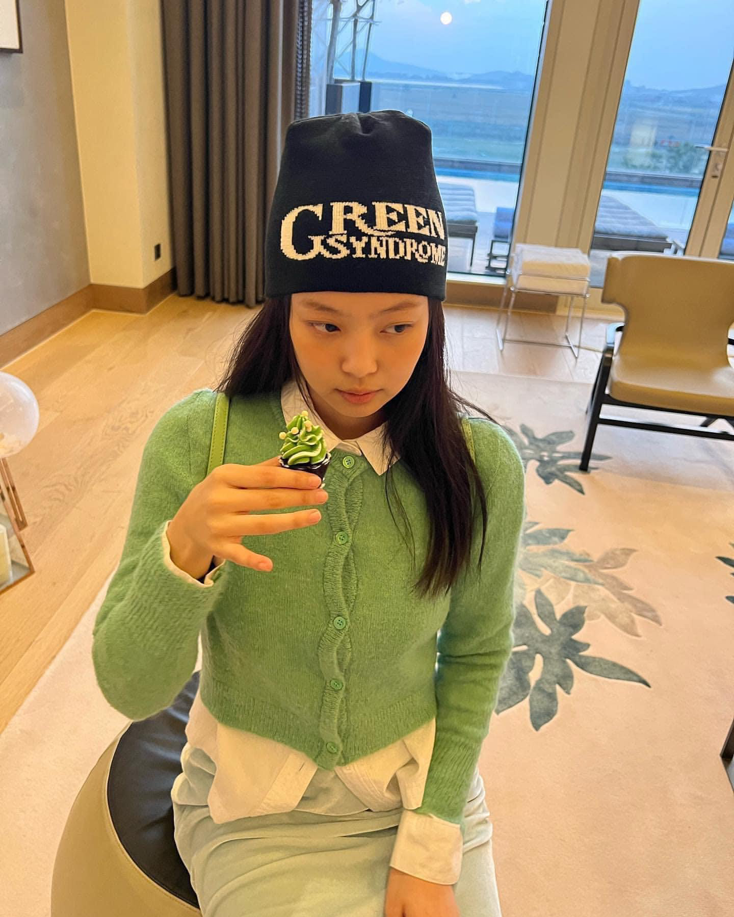 A moment captured by Jennie (BLACKPINK)'s fan
