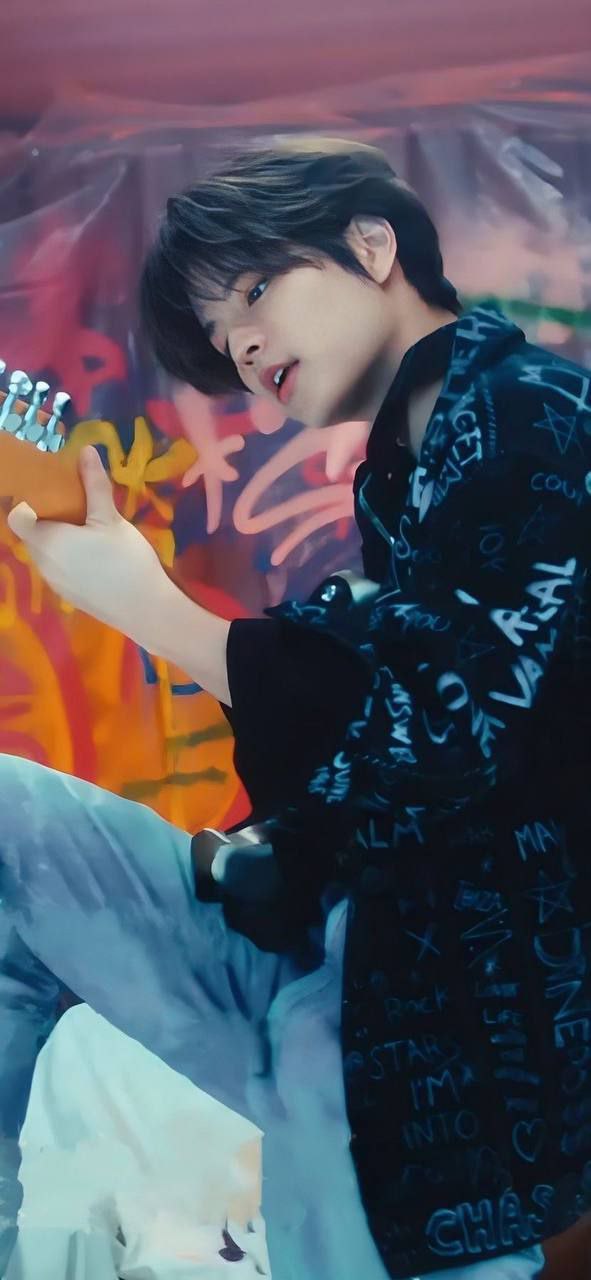 Fandom-recommended wallpaper image of Seungmin (Stray Kids)