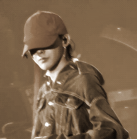 Behind-the-scenes cut of G-DRAGON (BIGBANG)