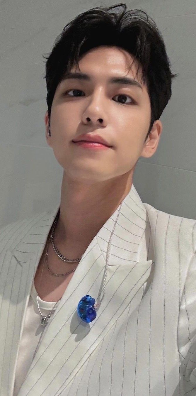 The most beloved wallpaper among Wonpil (DAY6)'s fans