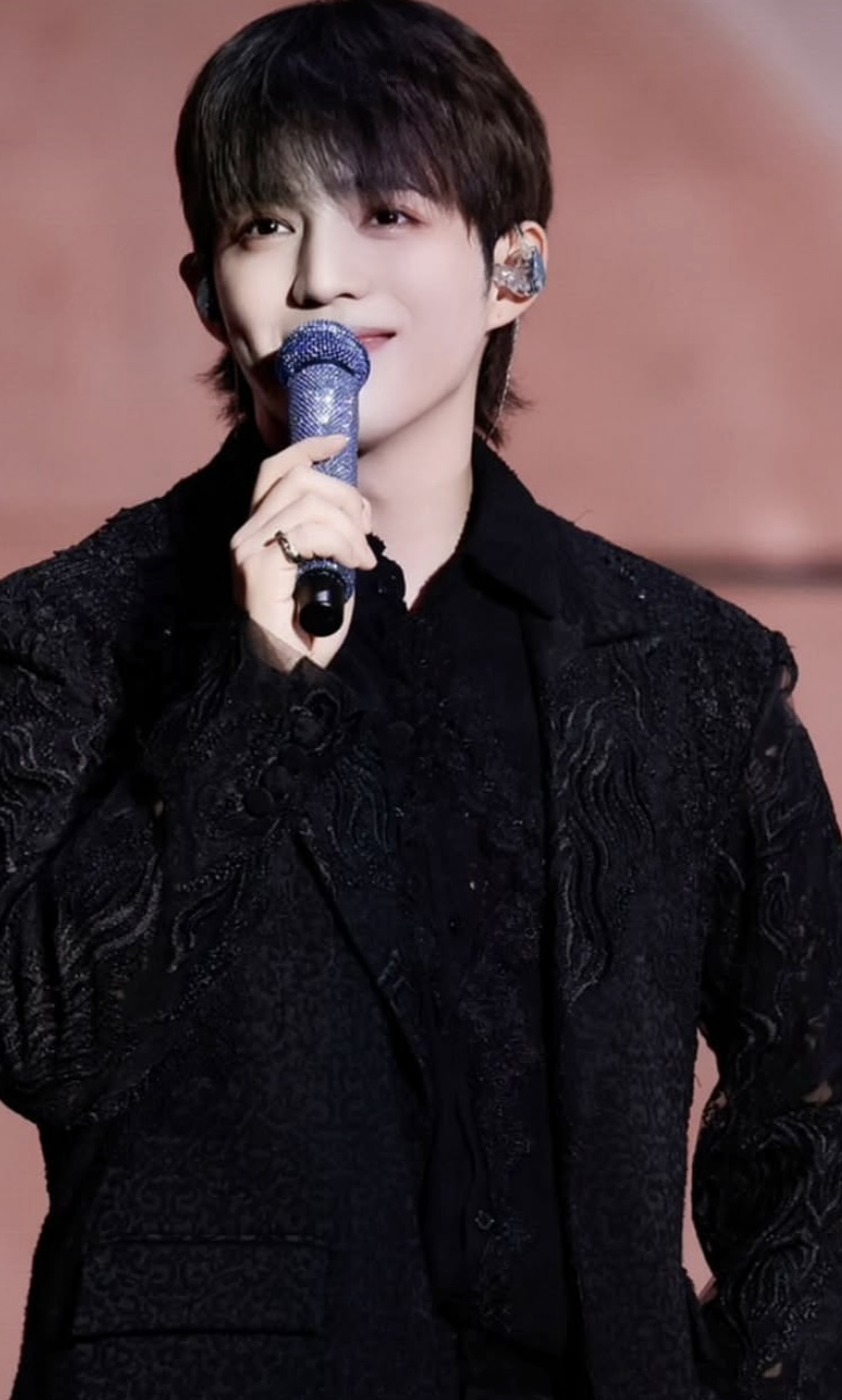 The most beloved wallpaper among S.Coups (SEVENTEEN)'s fans