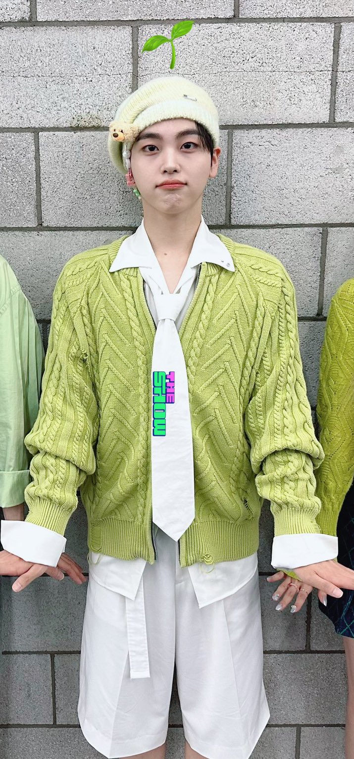 Fandom-recommended wallpaper image of Hyeongjun (CRAVITY)