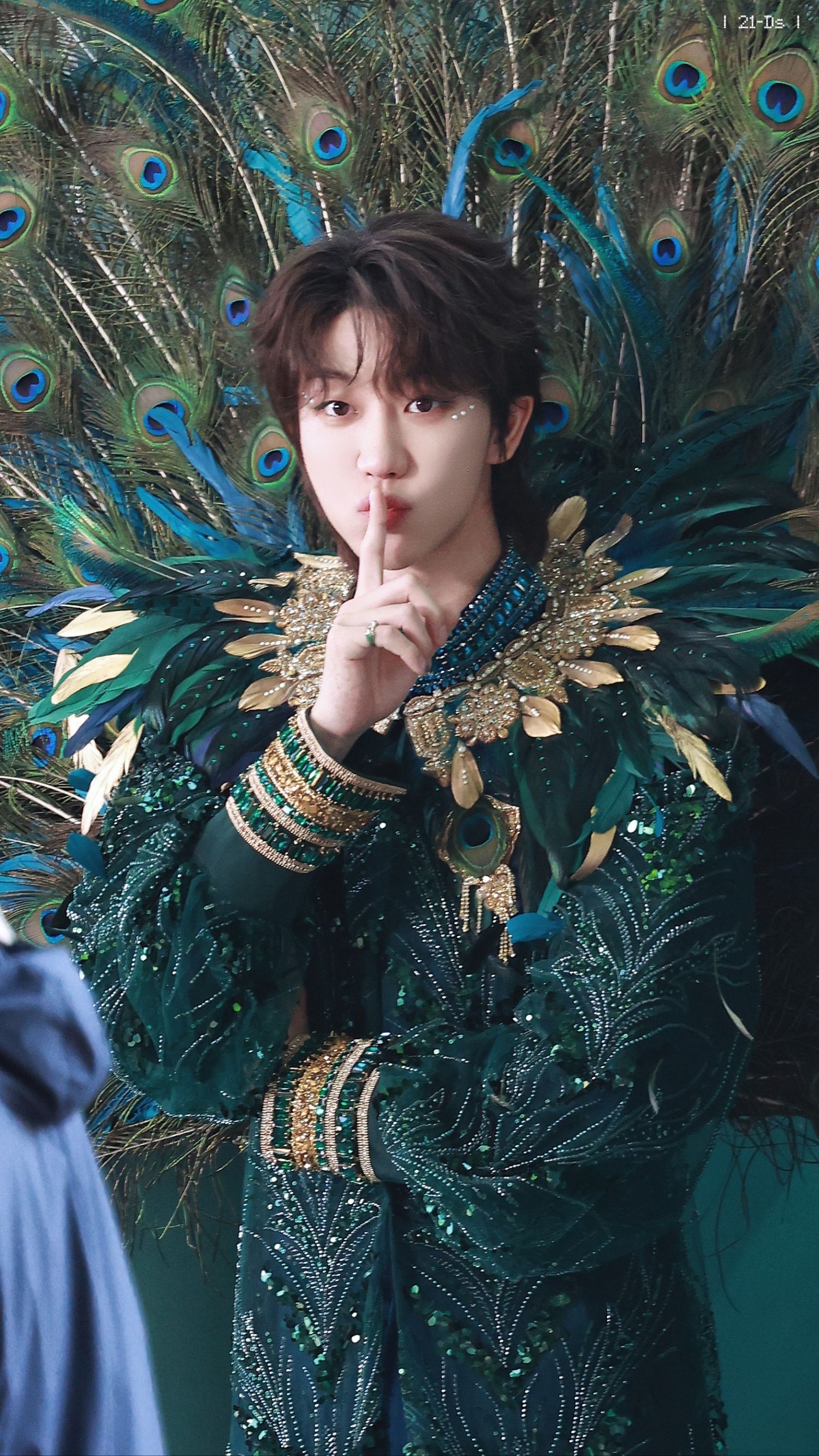 A heartfelt wallpaper shared by The 8 (SEVENTEEN)'s fans