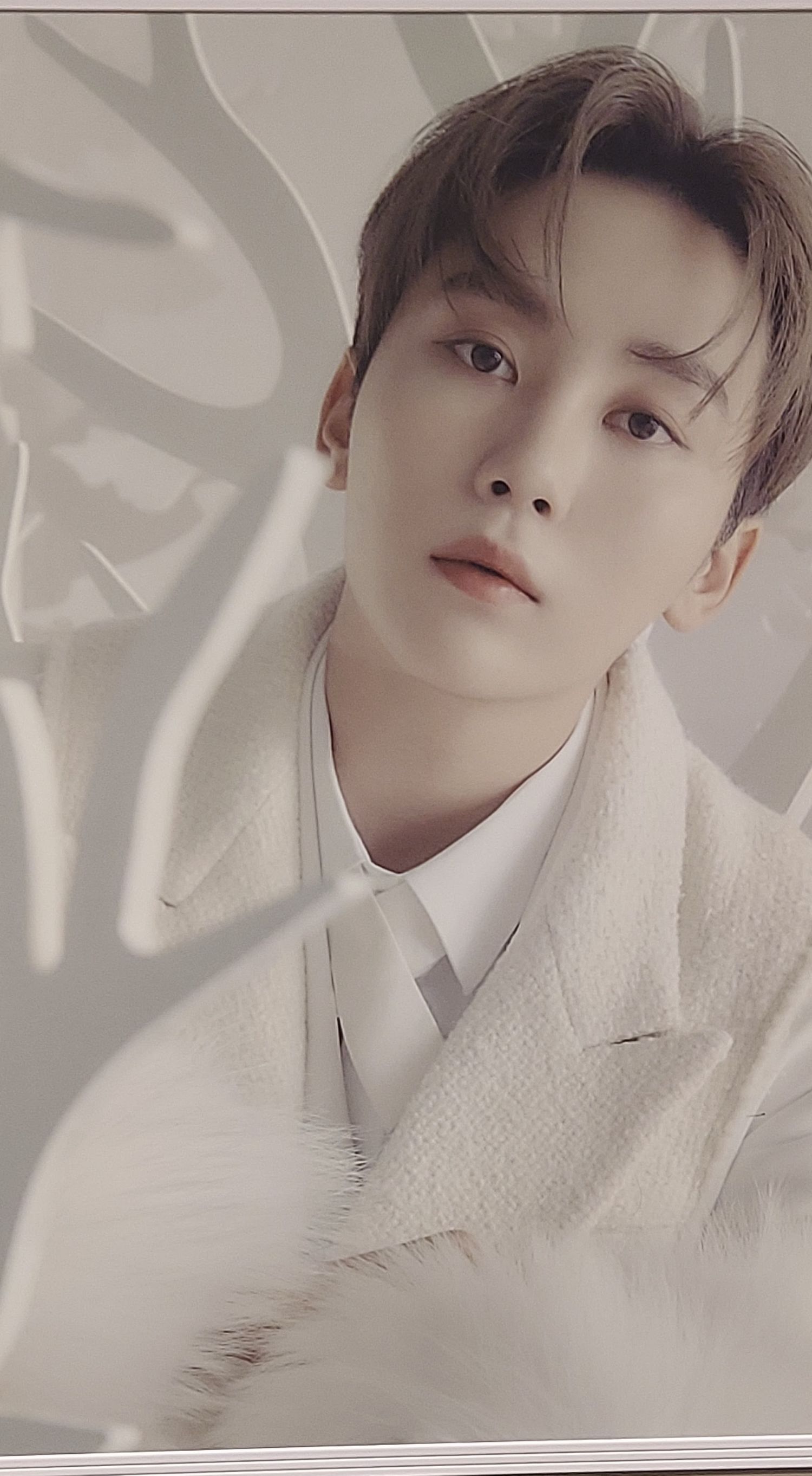 Fan-made special wallpaper for Seungkwan (SEVENTEEN)