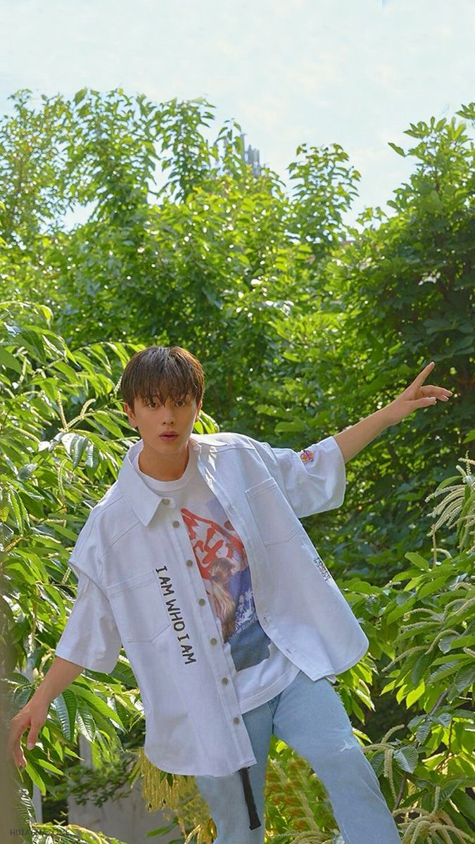 Today's most popular wallpaper in the Yook Sungjae (BTOB) community