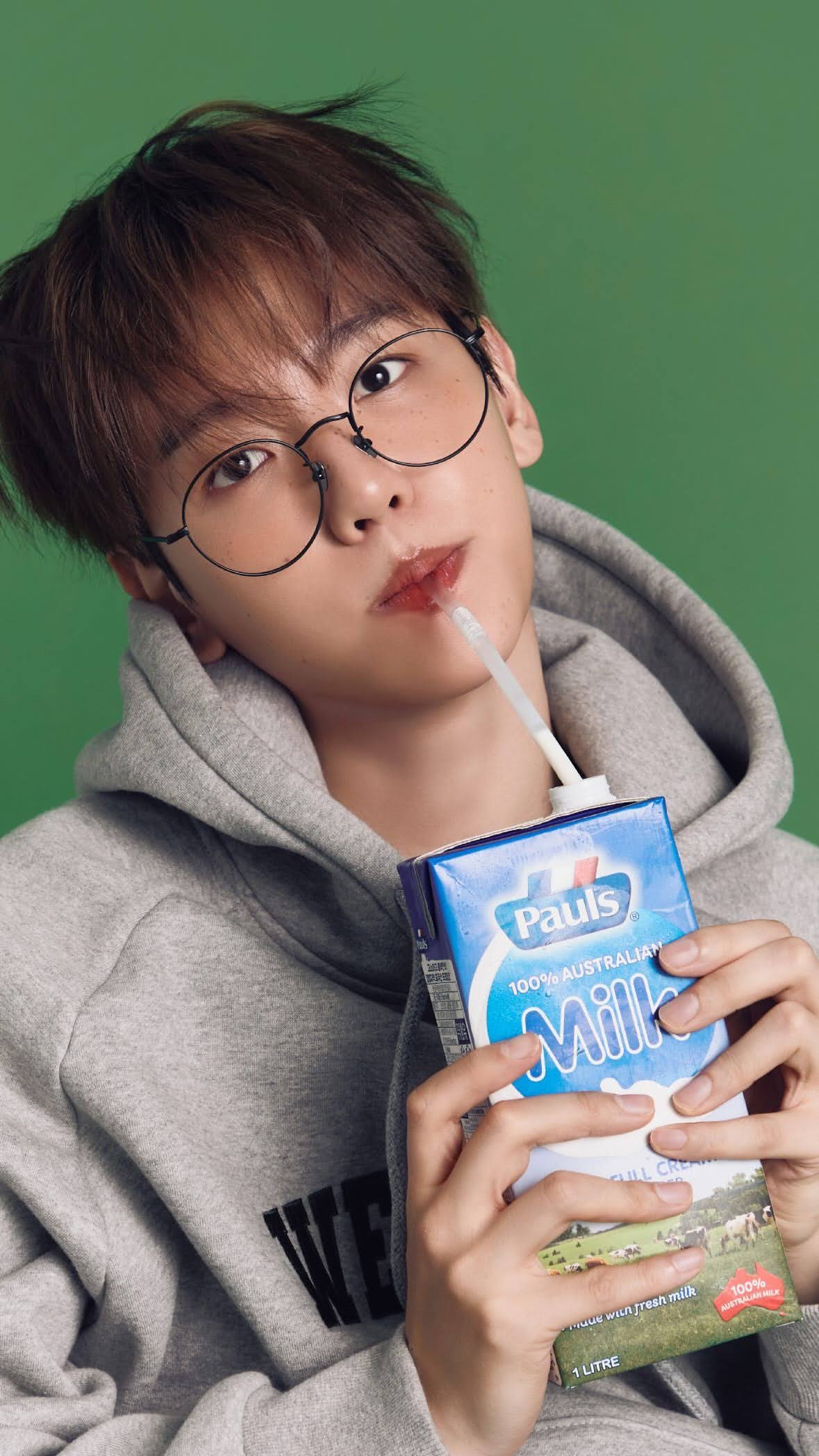 Fandom-recommended wallpaper image of 伯贤 (EXO)