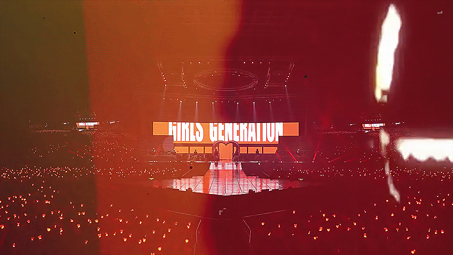 A moment captured by Girls' Generation's fan