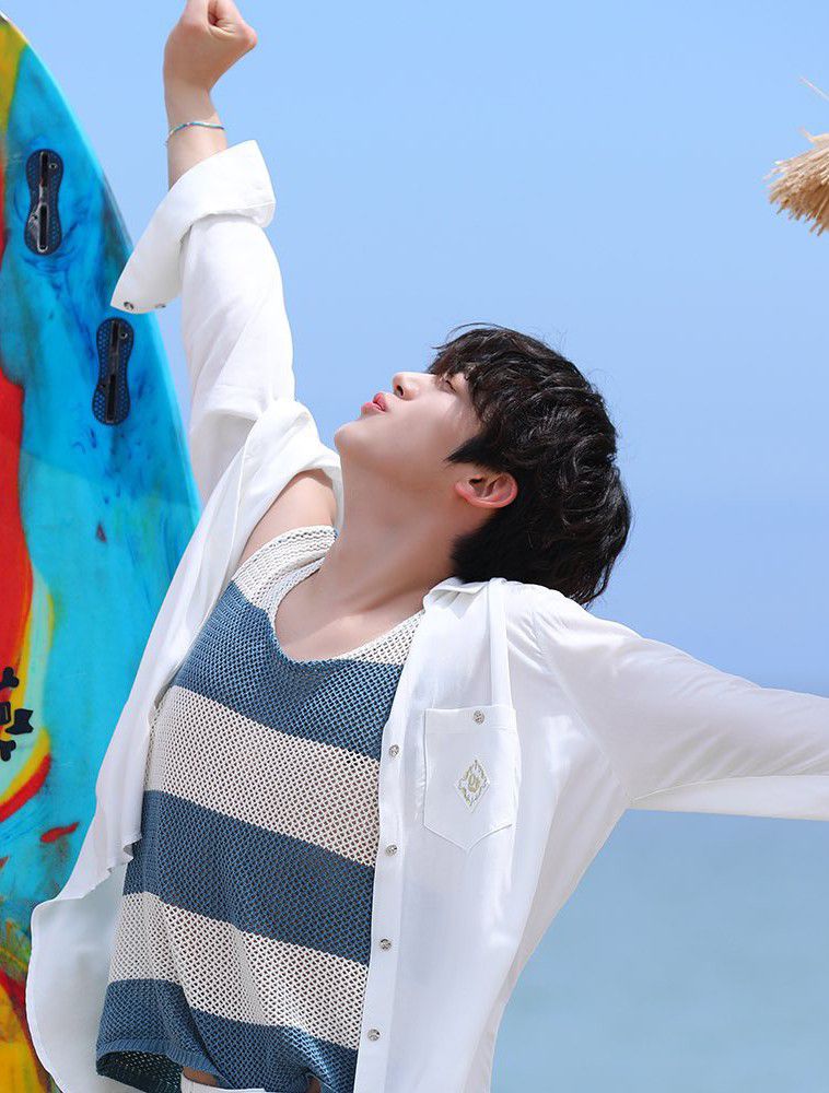 A moment captured by Kim Yohan (WEi)'s fan