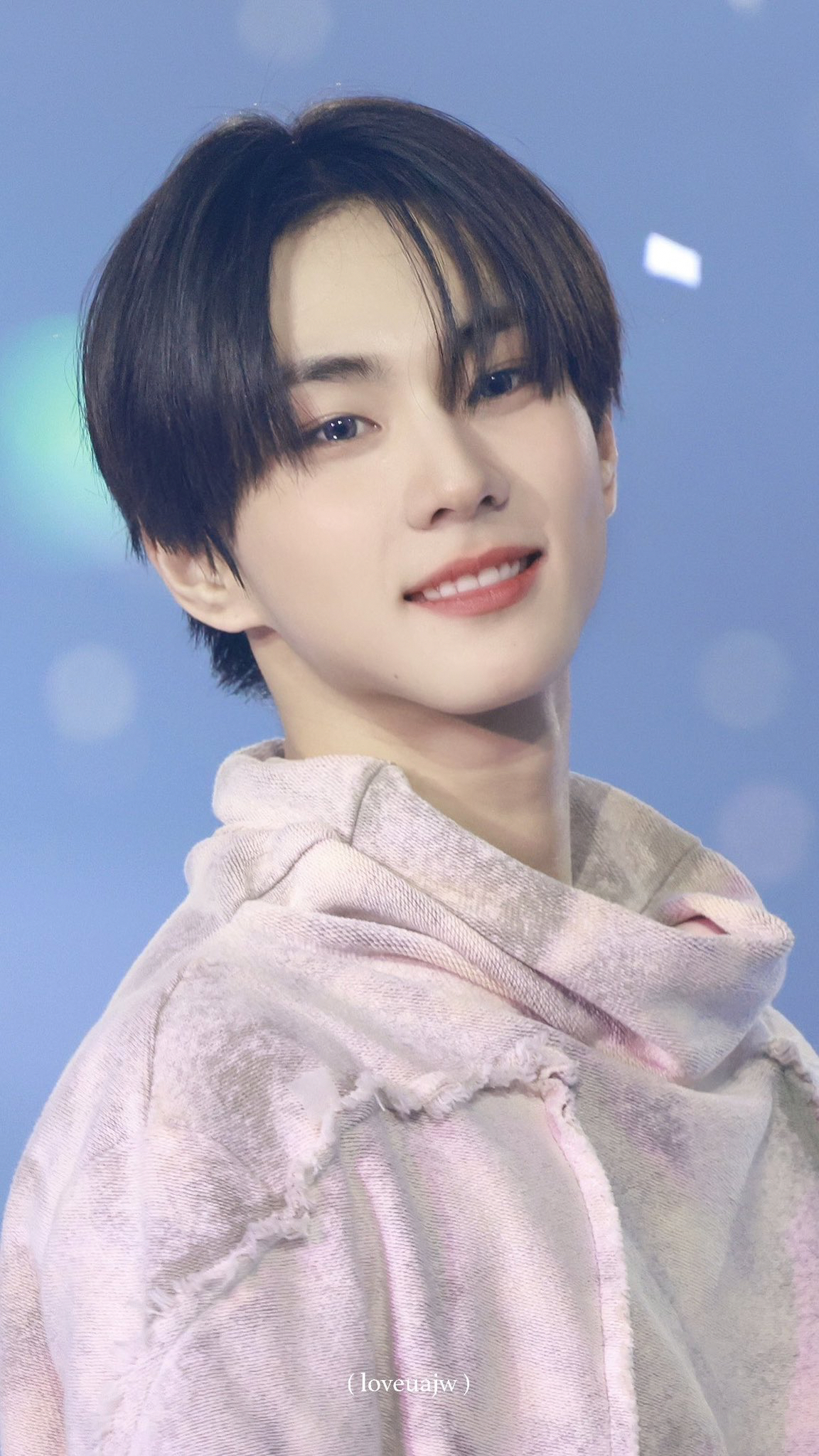 The most beloved wallpaper among Jungwon (ENHYPEN)'s fans