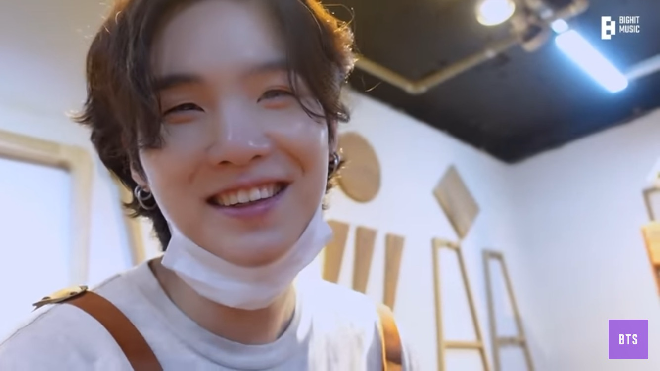 Foto terbaru SUGA (BTS)