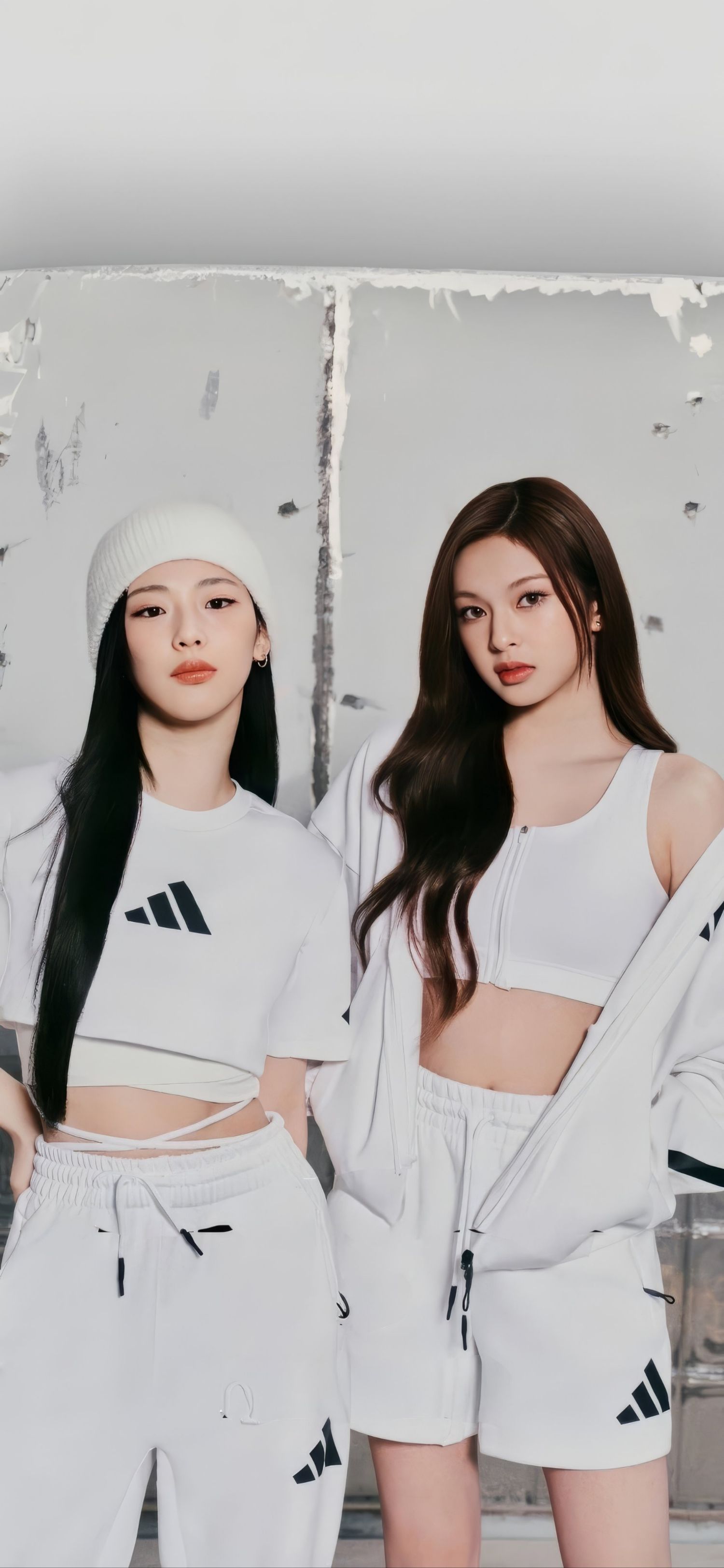 A heartfelt wallpaper shared by Chiquita (BABYMONSTER)'s fans