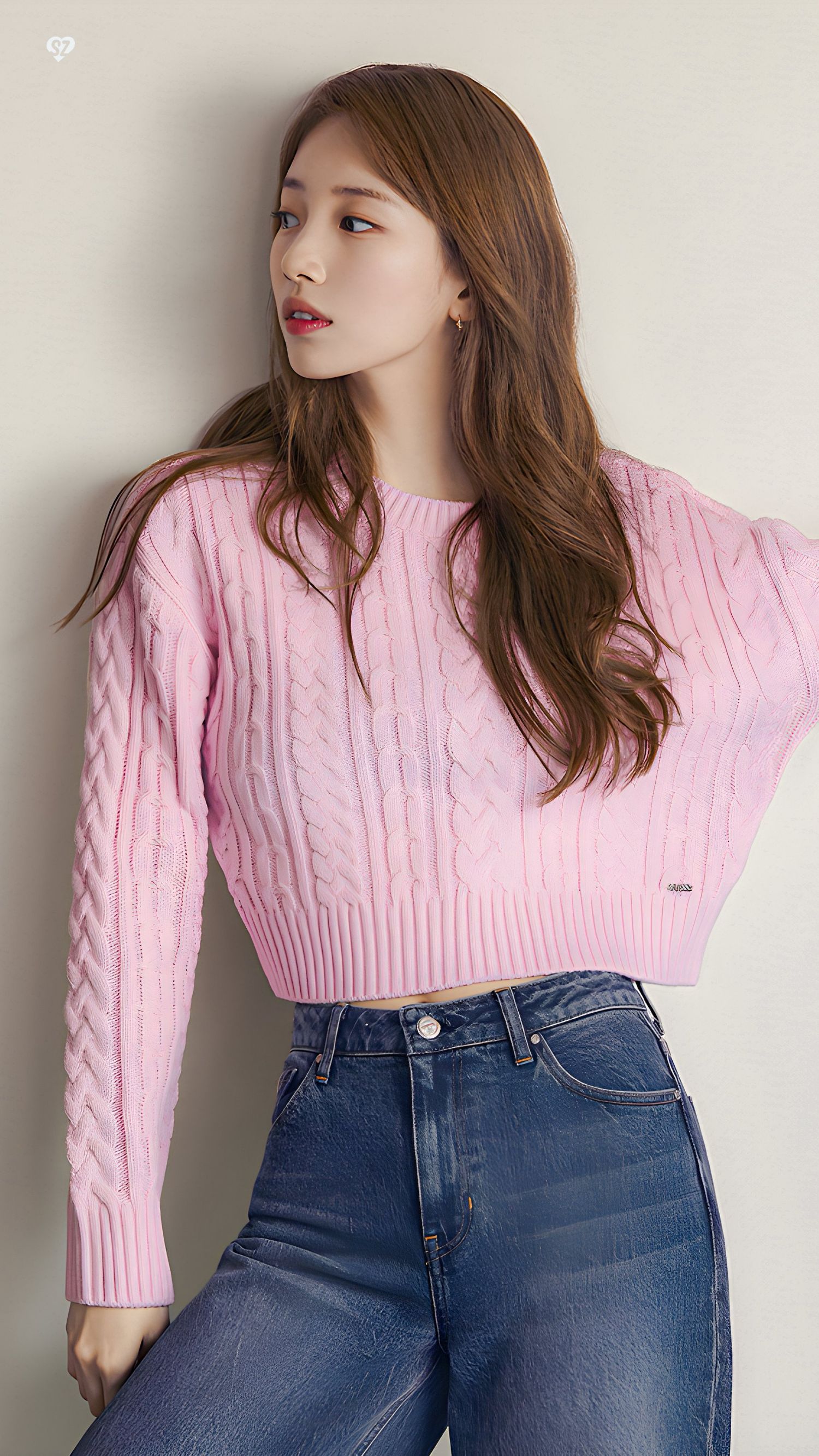 Fandom-recommended wallpaper image of Suzy