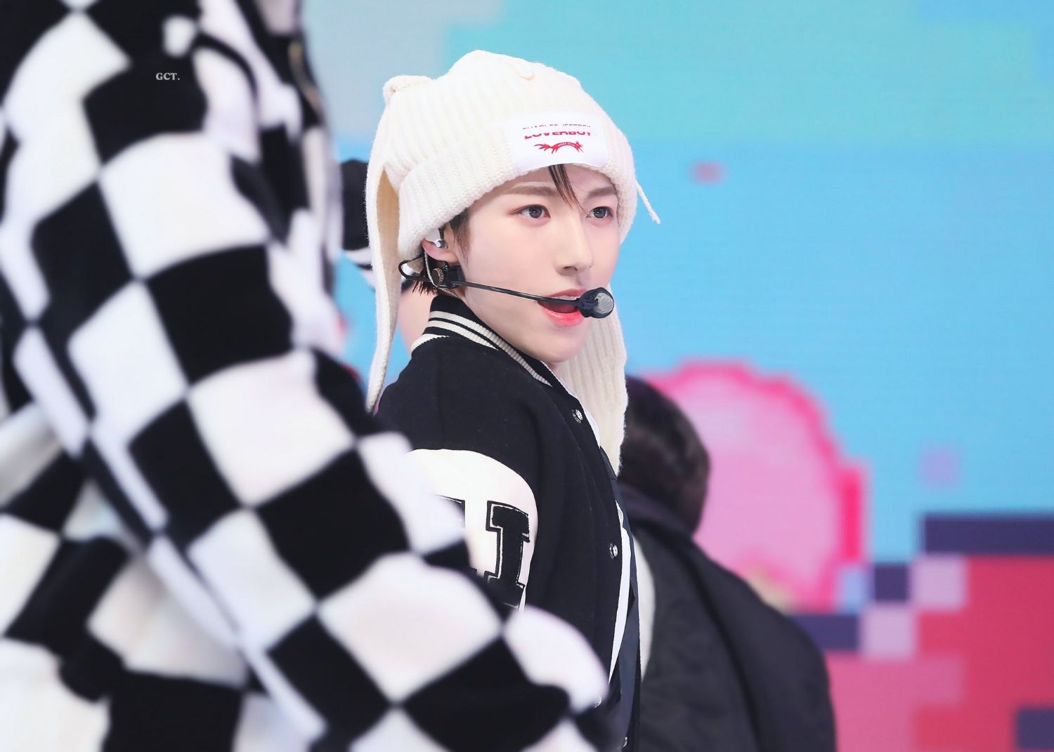 Foto aktivitas terbaru Renjun (NCT DREAM)