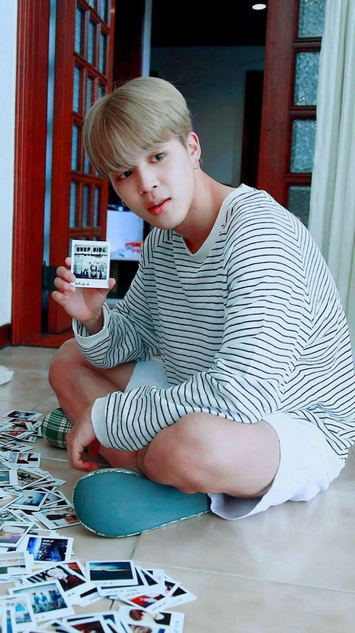 Today's most popular wallpaper in the Jimin (BTS) community
