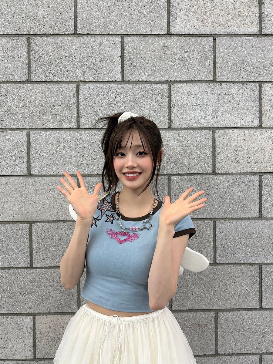 A moment captured by Chuu's fan