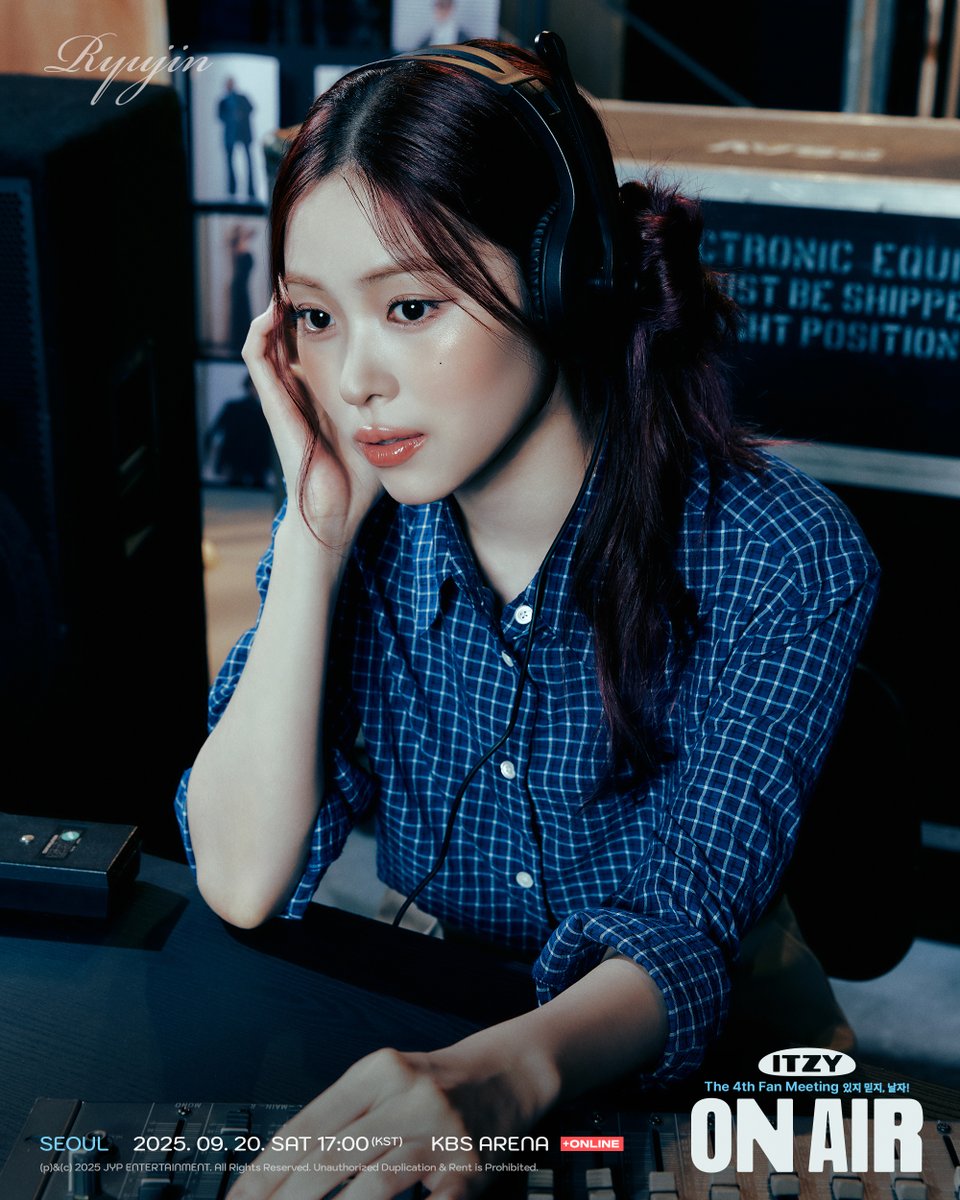 Behind-the-scenes cut of ITZY